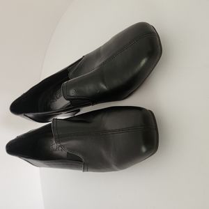 Life Stride Black Pumps 8W